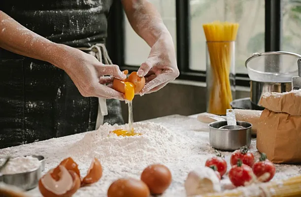 CMS for a Recipe Website: Win the Rich Card 2026